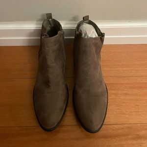 Bamboo booties *BRAND NEW NEVER WORN*